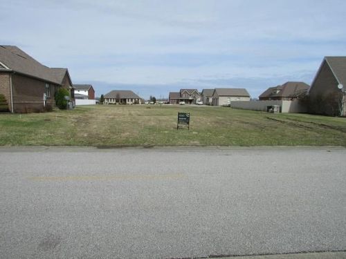 5 Crestwood Dr, Sloan, KY 41653