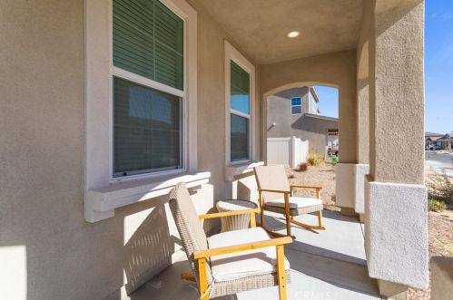 6135 Avenue, Lancaster, CA 93535-7855