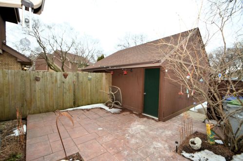 4830 19th St, Milwaukee, WI 53209-5757