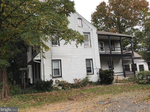 353 Main St, Blandon, PA 19510-9710