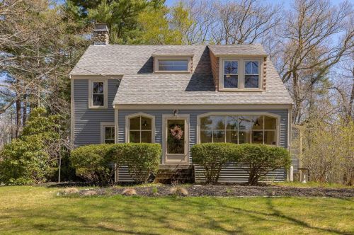 273 Atlantic Ave, North Hampton, NH 03862-2148