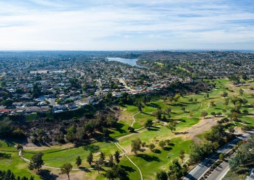 6623 Ballinger Ave, San Diego CA  92119-1822 exterior