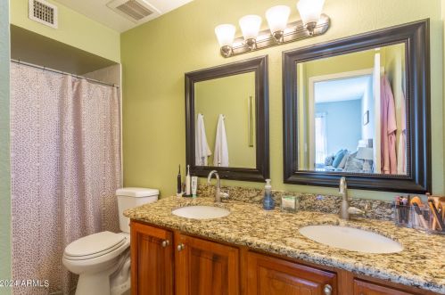 5829 Acoma Dr, Scottsdale AZ  85254-2413 exterior