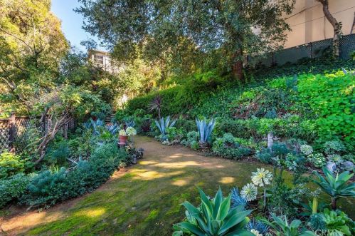 3870 Carpenter Ave, North Hollywood CA  91604-3729 exterior