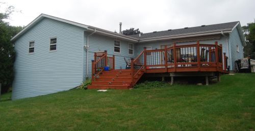 711 Harrison Ct, West Bend WI  53090-1800 exterior