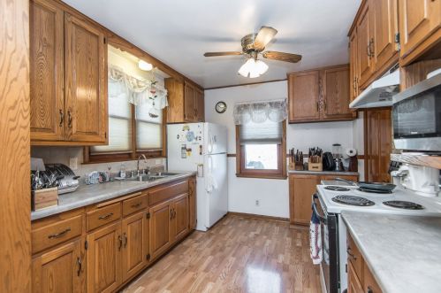 2906 Allerton Ave, Milwaukee WI 53235-5737 exterior