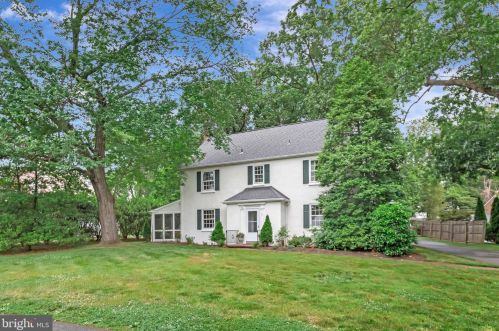 3 Dickinson Ln, Wilmington, DE 19807-3100