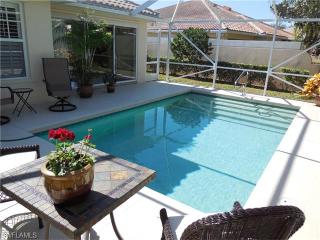 4222 Saint George Ln, Naples, FL 34119-7504