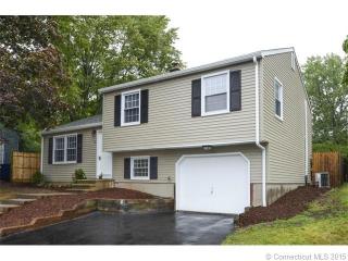 10 Kent Ct, Middletown, CT 06457-4524
