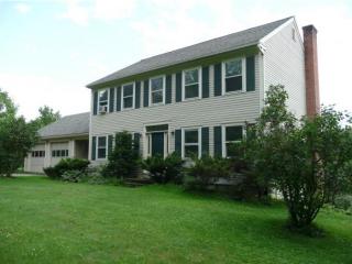 192 Depot Rd, Colchester, VT 05446-7668