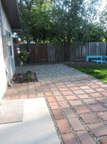 6577 Melrose Dr, North Highlands CA  95660-4378 exterior