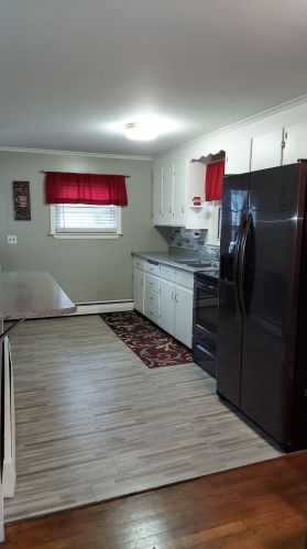 12 Spencer Ave, Salem NH  03079-4213 exterior