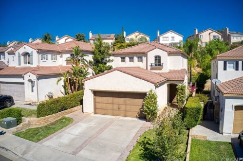 27657 Elk Ridge Rd, Santa Clarita, CA 91384-4109