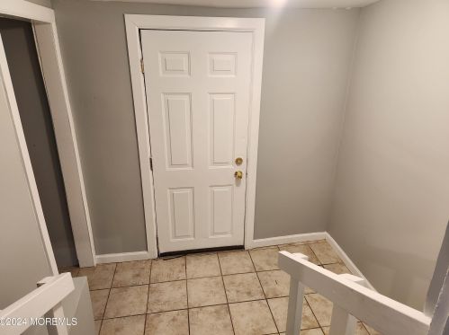 35 Strickland Rd, East Freehold NJ  07728-8513 exterior