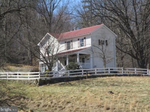 1437 Fiery Run Rd, Linden VA  22642-6636 exterior