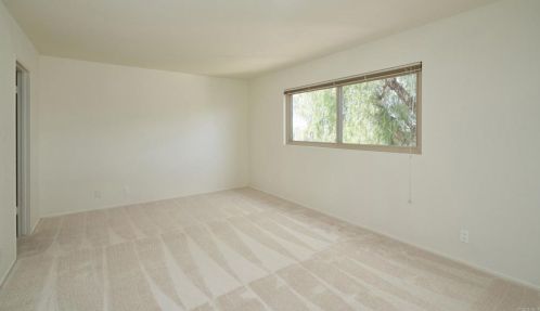 757 Rocking Horse Rd, Vista CA  92081-6740 exterior