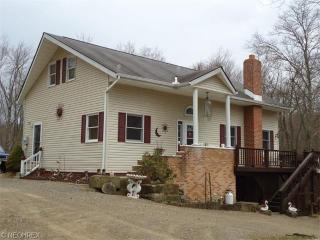 6228 Beagle Club Rd, Newcomerstown, OH 43832-8835