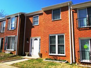 30 Maple Dr, Stafford, VA 22554-5055