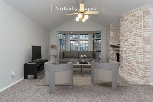 2405 Brookgreen Ct, Bedford, TX 76021-4338