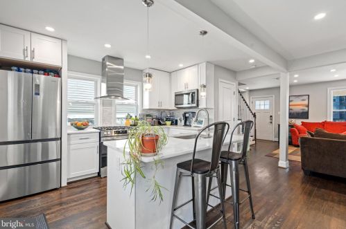 2602 30th St, Washington DC  20018-1537 exterior