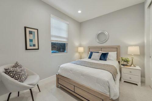267 Fairchild Dr, Mountain View CA  94043-2086 exterior