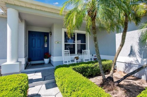 5812 Crane Dr, Lakeland, FL 33809-7615