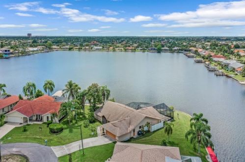 5004 5th Pl, Cape Coral, FL 33914-6502