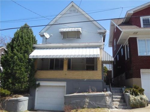 1301 Meadow St, Mckeesport, PA 15132-5414