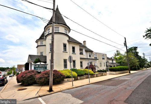 228 Main St, Souderton PA  18964-1656 exterior
