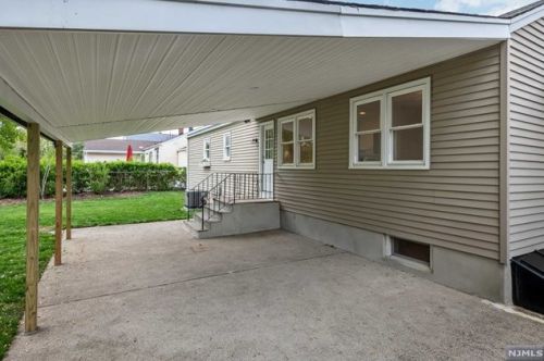 138 Sunset St, Dumont NJ  07628-1506 exterior