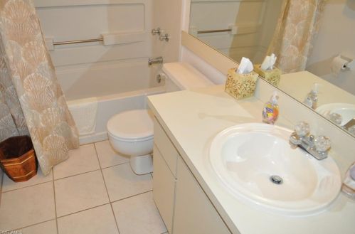 4110 Looking Glass Ln, Naples FL  34112-5227 exterior