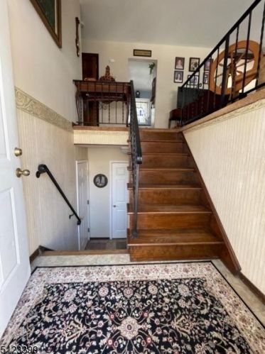 78 Edison Ave, Ogdensburg, NJ 07439-1246