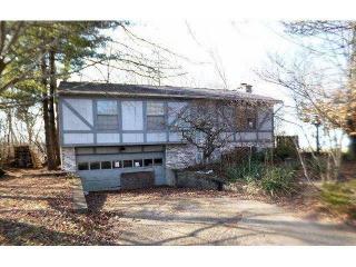 1028 Arrowhead Dr, Miami, OH 45056-2605