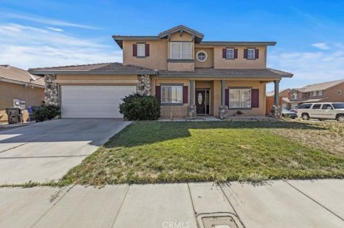 12827 Pueblo Ln, Victorville, CA 92392-7931