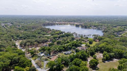 5476 Lk Le Clare Rd, Lutz FL  33558-8013 exterior