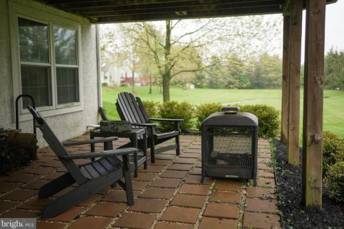 528 Dogwood Dr, Prospectville PA 19002-6109 exterior