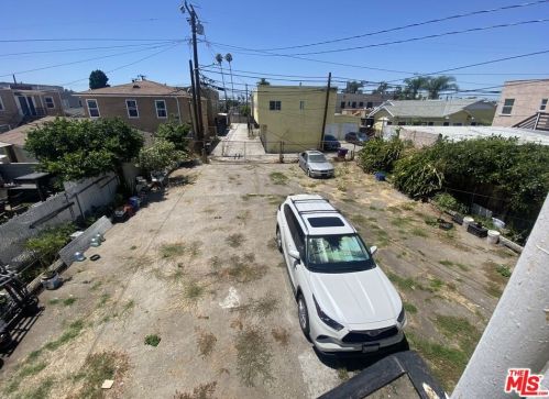 1619 Atlantic Ave, Long Beach CA  90813-2016 exterior