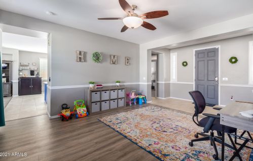 21404 Roundup Way, Queen Creek AZ  85142-3288 exterior