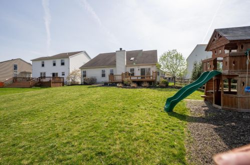 7440 Old Riv Dr, Blacklick OH  43004-7126 exterior