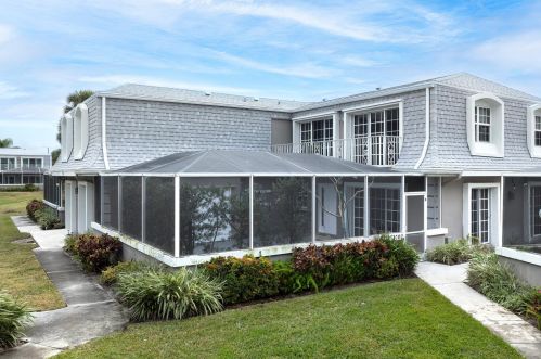 1702 Vision Dr, West Palm Beach, FL 33418-3869