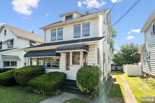 53 Beverly Rd, Oradell, NJ 07649-2637