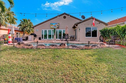 18125 21st St, Hollywood FL  33029-3030 exterior