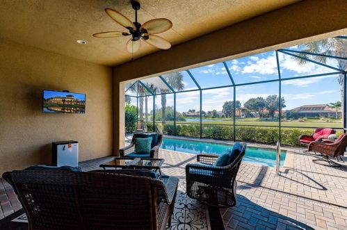 142 Palazzo Ct, Nokomis, FL 34275-6719