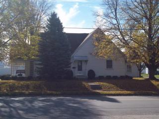 231 Broadway St, Covington, OH 45318-1605