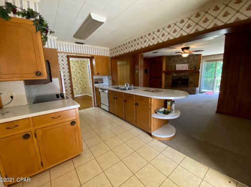 4210 Kelson Ave, Marianna FL  32446-8210 exterior