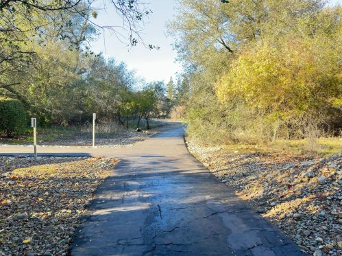 11395 Tunnel Hill Way, Rancho Cordova CA  95670-7235 exterior