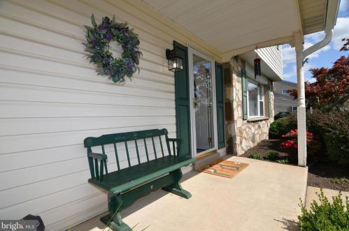 1109 Walnut Ln, Lansdale, PA 19446-4507