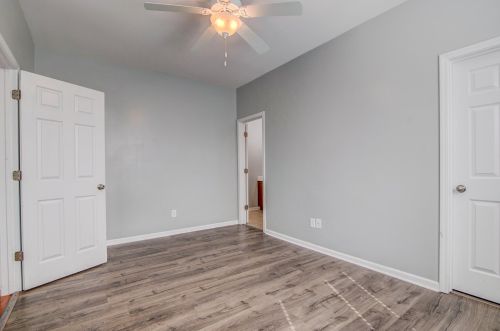 3057 Park West Blvd, Mount Pleasant SC  29466-7216 exterior