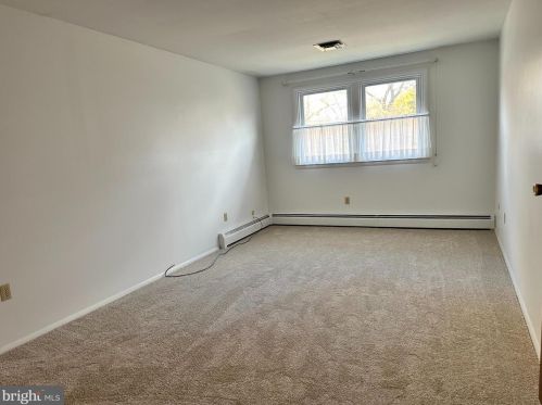 502 6th St, Lansdale PA  19446-2742 exterior