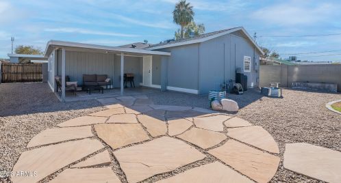 8142 11th Pl, Phoenix AZ  85020-3716 exterior